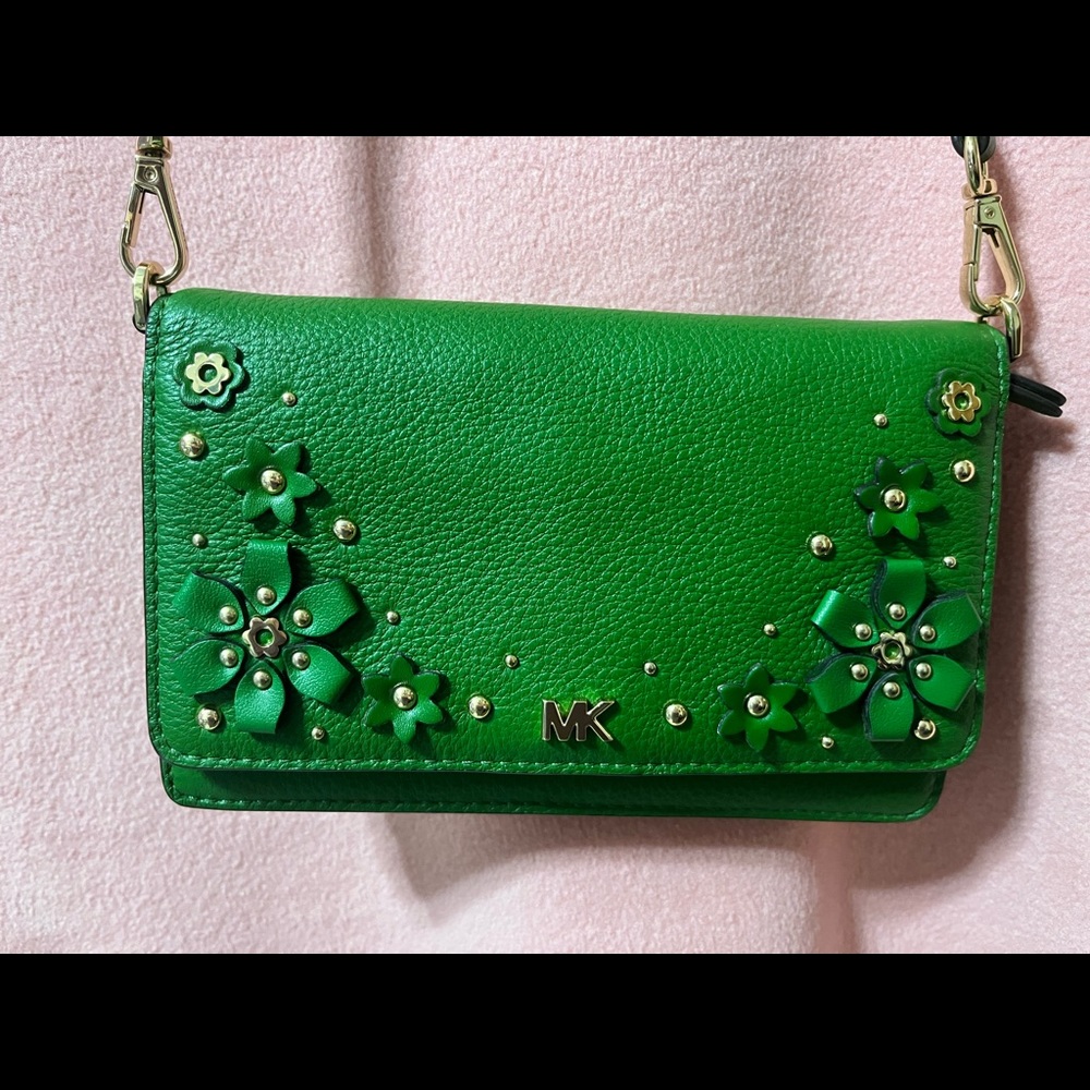 Michael Kors crossbody wallet